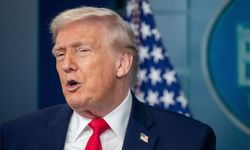 Trump, Senatoda savaş yetkileri tasarısının onaylanmasının 'düşmana yardım sağladığını' savundu
