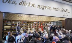 AK Parti'de şair Erdem Bayazıt'ı Anma ve Anlama programı düzenlendi
