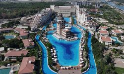 Antalya'ya gelen yabancı turist sayısı 6,5 milyonu aştı