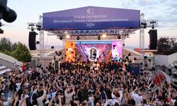 Atılım Üniversitesi 2025-2026 mezunlarını uğurladı