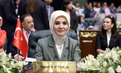 Bakan Göktaş: Dile getirilen her söz Müslüman kadınların yeni yüzyıldaki yürüyüşüne istikamet kazandıracak