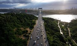 FSM Köprüsü'nden 38 yılda geçen araç sayısı 2,3 milyara yaklaştı