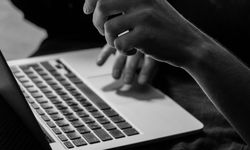 İnternet tarayıcılarına kaydedilen parolalar siber saldırılarda risk oluşturuyor