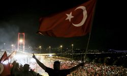 İstanbul'da darbecilere karşı verilen mücadele