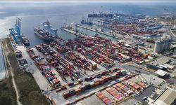 Türk lirasıyla dış ticaret 6 ayda 773 milyar liraya ulaştı