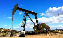ABD/İsrail-İran savaşında 6 ayın ardından petrol fiyatlarındaki yön arayışı sürüyor