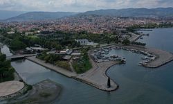 Marmara Depremi'nin merkez üssü Gölcük'te yapı stoku yenileniyor