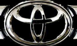 Toyota, gösterge paneli ekranı sorunu nedeniyle ABD'de 500 binden fazla aracı geri çağırıyor