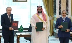 Türkiye, Suudi Arabistan ve Pakistan Ortak Savunma Anlaşması imzaladı