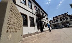 Batı Cephesi Karargahı Müzesi ziyaretçilerini tarihte yolculuğa çıkarıyor