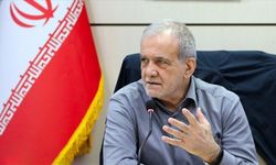İran Cumhurbaşkanı Pezeşkiyan, 'saldırganlar tamamen pişman olana kadar' mücadeleyi sürdüreceklerini söyledi