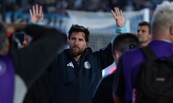 Arjantinli yıldız futbolcu Messi, milli takım kariyerini noktaladı