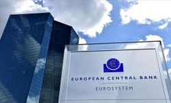 ECB, enflasyon ve zayıf büyüme ikilemiyle faiz kararını verecek