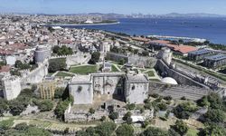 İmparatorların zafer törenlerinden Yedikule'ye uzanan 1600 yıllık Altın Kapı