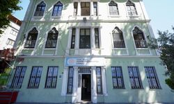 Kaptan-ı Derya'nın komutanlık binasında eğitim geleneğini sürdüren Cezayirli Gazi Hasanpaşa İlkokulu