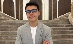 Milli satranççı Yağız Kaan Erdoğmuş tarihi başarı elde etti