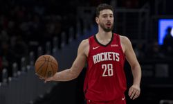 NBA'de Rockets, Alperen Şengün'ün 'triple-double'a yaklaştığı maçta Hawks'ı yendi
