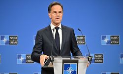 Rutte, NATO'nun gerektiğinde Rusya'nın hibrit saldırılarına karşılık vereceğini söyledi