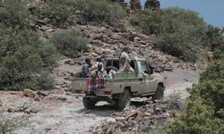 Yemen ordusu: Son 24 saatte 1392 operasyonda 620 Husi etkisiz hale getirildi