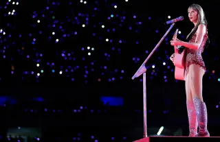 Taylor Swift, Rio konserini yüksek sıcaklık nedeniyle erteliyor
