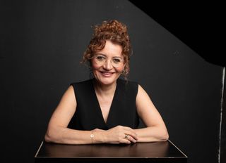 YEŞİM TEMEL ÖZCAN