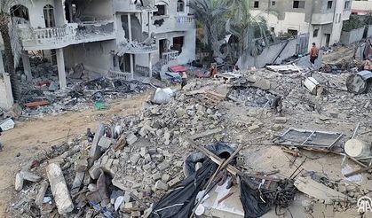 İsrail saldırılarında Zahir ve Şeluf ailelerinden 17 Filistinli öldü