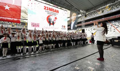 Beşiktaş Kulübünde 23 Nisan Ulusal Egemenlik ve Çocuk Bayramı kutlandı