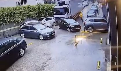 Tuzla'da yokuşta duran 5 araçta hasar oluştu