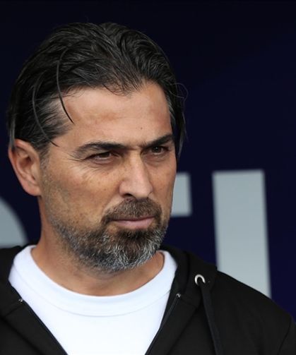 Çaykur Rizespor, İlhan Palut ile devam kararı aldı
