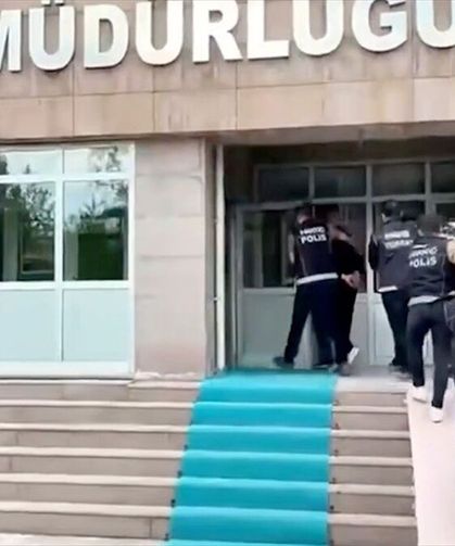 Uyuşturucu satıcılarına yönelik operasyonlarda yakalanan 1926 şüpheliden 976'sı tutuklandı