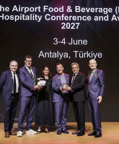 Antalya Havalimanına 10 ödül birden