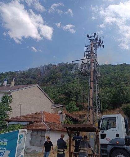 GÜNCELLEME - Kastamonu'da çıkan orman yangını söndürüldü