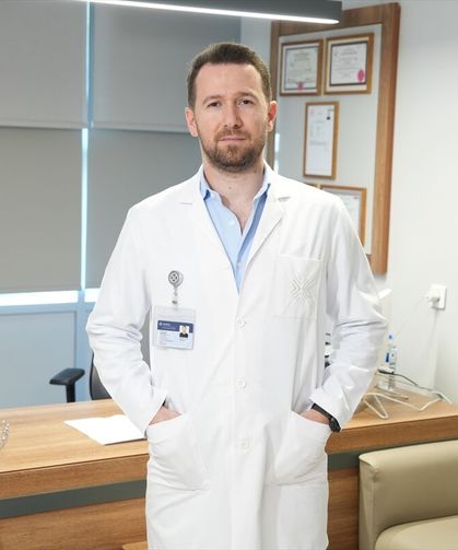 Kanser tedavisinde yaz sıcakları için 'sıvı kaybı ve güneş hassasiyeti' uyarısı