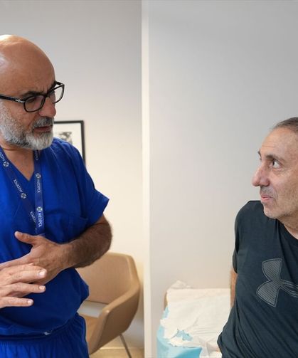 Tek böbrekte gelişen iki tümör organ koruyucu ameliyatla çıkarıldı