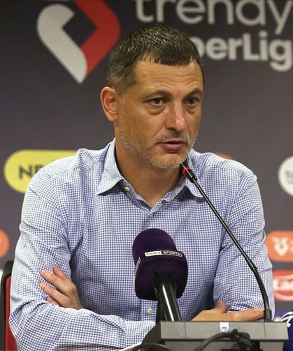 Gaziantep FK, teknik direktör Radoi ile yollarını ayırdı