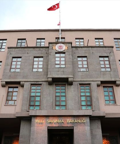 MSB: Yalova'da F-16 uçağı eğitim uçuşu sırasında kaza kırıma uğradı