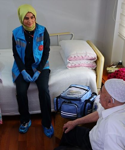 Sağlık Bakanı Memişoğlu: Evde sağlık hizmetlerimizle 1 milyon 352 bin 775 hastaya hizmet veriyoruz