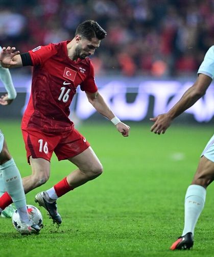 A Milli Futbol Takımı, Fransa'ya mağlup oldu