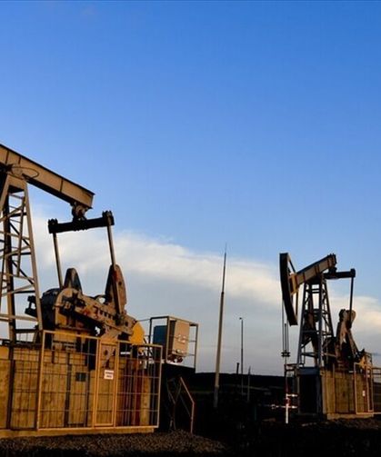 ABD-İran hattında diplomasi beklentileri Brent petrolü 100 doların altına çekti