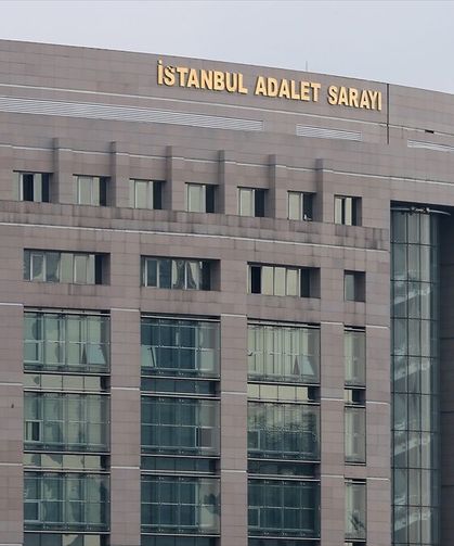 İstanbul merkezli 'usulsüz vatandaşlık' operasyonunda yakalanan 52 şüpheliye tutuklama talebi
