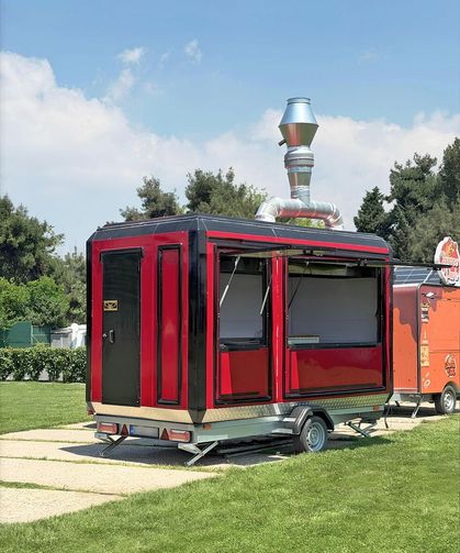 Karmod römorklu mobil satış büfelerini satışa sundu