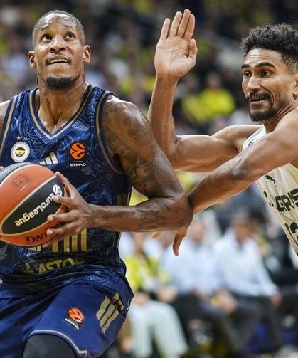 Fenerbahçe Tarfin konuk ettiği Zalgiris'i 99-80 yendi