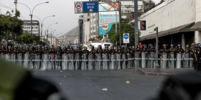 Peru'da hükümet karşıtı protestolarda ölenlerin sayısı 59'a çıktı