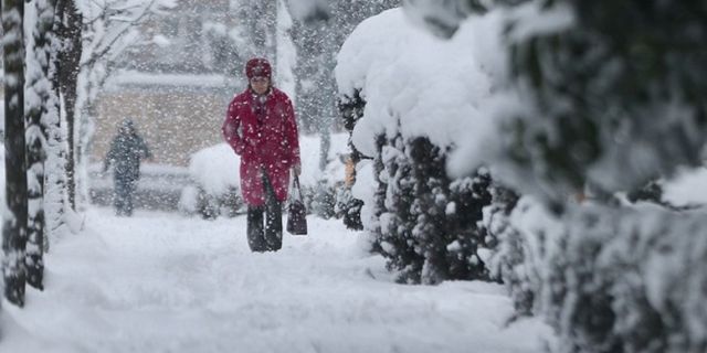 Meteorolojiden kuvvetli kar yağışı ve fırtına uyarısı