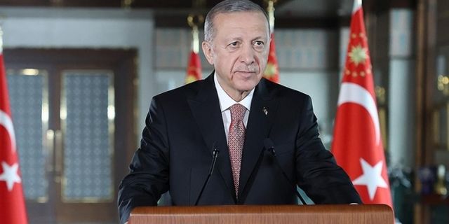 Cumhurbaşkanı Erdoğan: Girişimcilerimizden imkanlarını depremzedelerimiz için seferber etmelerini bekliyoruz
