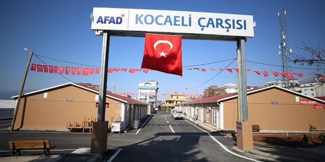 Kahramanmaraşlı depremzede esnaf "AFAD Kocaeli Çarşısı"nda dükkanlarını açtı