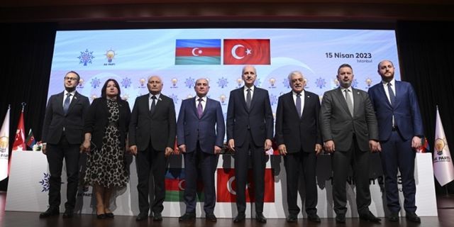 İktidardaki Yeni Azerbaycan Partisinden AK Parti'ye destek ziyareti