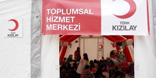 Türk Kızılayın deprem bölgesindeki yardımları sürüyor