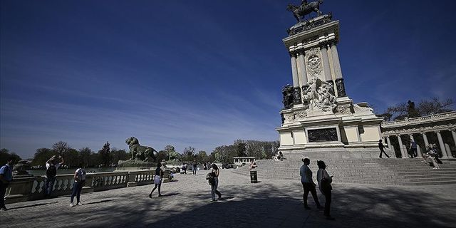 İspanya'da nisanda rekor kıran hava sıcaklıklarına karşı önlem alınıyor