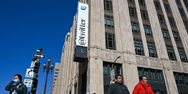 Elon Musk, Twitter'ın genel merkezinin taşınabileceğini ima etti